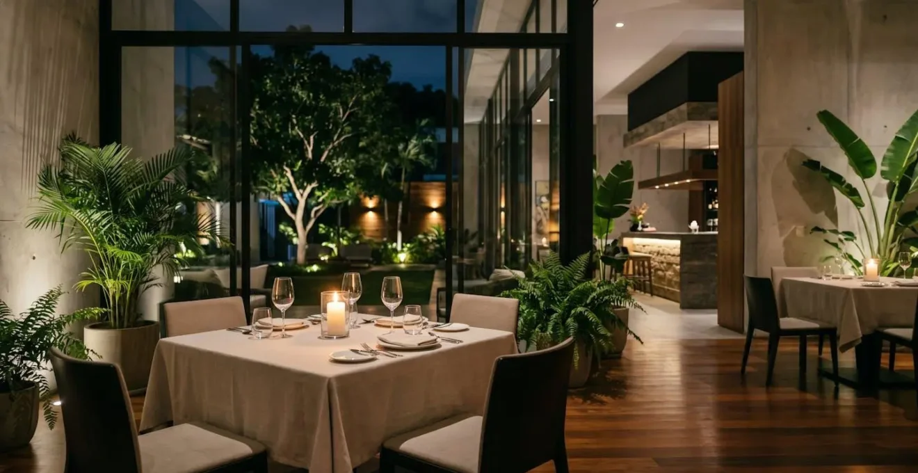 Elegant restaurant interior in Piantini showcasing upscale dining atmosphere with warm ambient lighting and sophisticated table settings